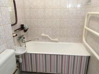 Апартаменты Apartment on Prospekt Masherova 66 Брест Апартаменты с 2 спальнями-63